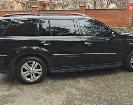 Чорний Мерседес ГЛ-Клас, об'ємом двигуна 4.66 л та пробігом 318 тис. км за 8900 $, фото 9 на Automoto.ua