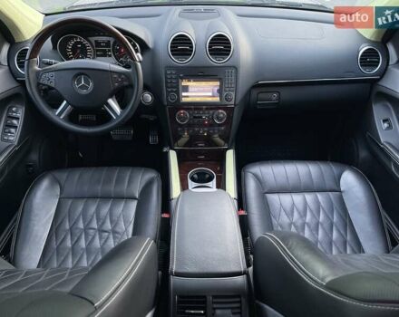 Черный Мерседес ГЛ-класс, объемом двигателя 5.46 л и пробегом 173 тыс. км за 19900 $, фото 22 на Automoto.ua