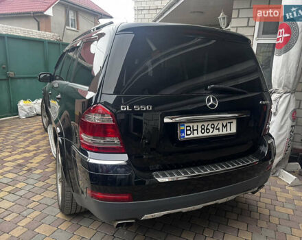Черный Мерседес ГЛ-класс, объемом двигателя 5.46 л и пробегом 255 тыс. км за 10999 $, фото 2 на Automoto.ua