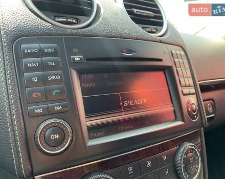 Чорний Мерседес ГЛ-Клас, об'ємом двигуна 5.46 л та пробігом 323 тис. км за 9690 $, фото 22 на Automoto.ua