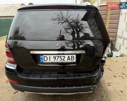 Черный Мерседес ГЛ-класс, объемом двигателя 5.46 л и пробегом 240 тыс. км за 6500 $, фото 6 на Automoto.ua