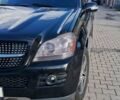 Черный Мерседес ГЛ-класс, объемом двигателя 4.7 л и пробегом 220 тыс. км за 9100 $, фото 1 на Automoto.ua