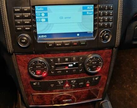 Чорний Мерседес ГЛ-Клас, об'ємом двигуна 4.66 л та пробігом 318 тис. км за 8900 $, фото 12 на Automoto.ua