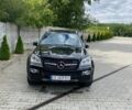 Черный Мерседес ГЛ-класс, объемом двигателя 5.46 л и пробегом 396 тыс. км за 11500 $, фото 1 на Automoto.ua