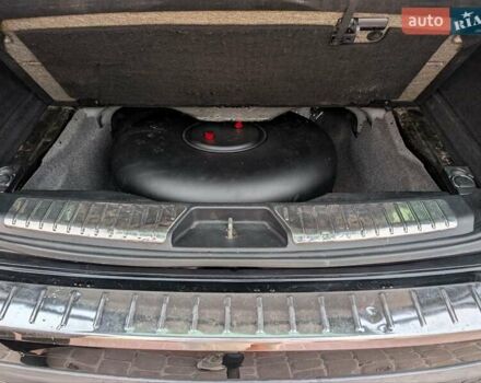 Черный Мерседес ГЛ-класс, объемом двигателя 5.46 л и пробегом 298 тыс. км за 15000 $, фото 30 на Automoto.ua