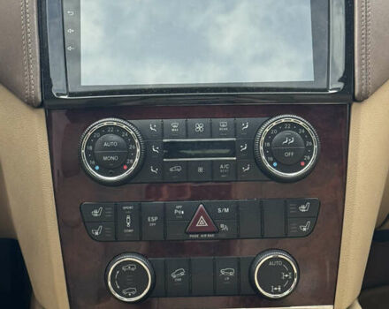 Чорний Мерседес ГЛ-Клас, об'ємом двигуна 5.46 л та пробігом 286 тис. км за 10600 $, фото 16 на Automoto.ua