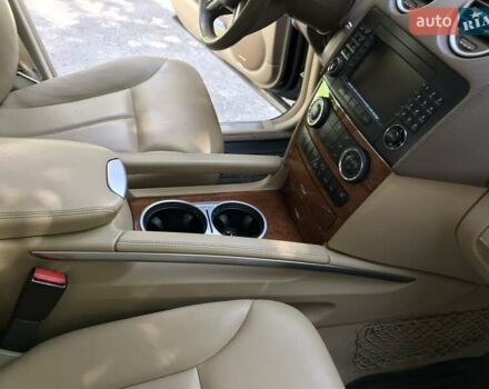 Черный Мерседес ГЛ-класс, объемом двигателя 4.7 л и пробегом 192 тыс. км за 16700 $, фото 11 на Automoto.ua