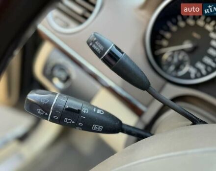 Черный Мерседес ГЛ-класс, объемом двигателя 5.46 л и пробегом 227 тыс. км за 10000 $, фото 37 на Automoto.ua