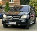 Черный Мерседес ГЛ-класс, объемом двигателя 4.7 л и пробегом 280 тыс. км за 13000 $, фото 1 на Automoto.ua