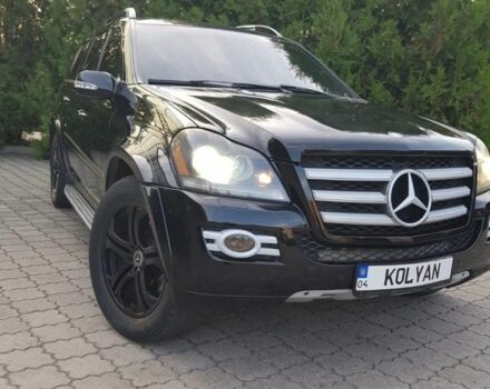 Черный Мерседес ГЛ-класс, объемом двигателя 5.5 л и пробегом 193 тыс. км за 14000 $, фото 4 на Automoto.ua
