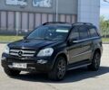 Черный Мерседес ГЛ-класс, объемом двигателя 5.5 л и пробегом 341 тыс. км за 12000 $, фото 1 на Automoto.ua