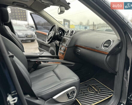 Черный Мерседес ГЛ-класс, объемом двигателя 2.99 л и пробегом 219 тыс. км за 15800 $, фото 22 на Automoto.ua
