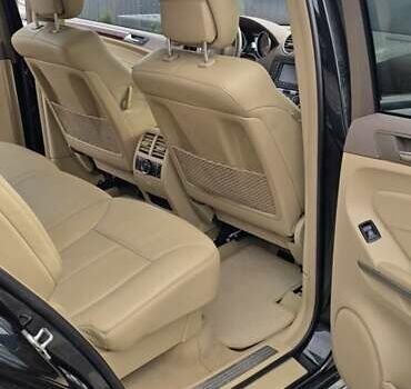 Черный Мерседес ГЛ-класс, объемом двигателя 2.99 л и пробегом 151 тыс. км за 16800 $, фото 11 на Automoto.ua