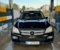 Черный Мерседес ГЛ-класс, объемом двигателя 4.66 л и пробегом 230 тыс. км за 11500 $, фото 1 на Automoto.ua