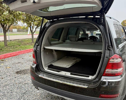 Чорний Мерседес ГЛ-Клас, об'ємом двигуна 4.66 л та пробігом 205 тис. км за 17000 $, фото 24 на Automoto.ua