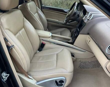 Черный Мерседес ГЛ-класс, объемом двигателя 5.46 л и пробегом 224 тыс. км за 14500 $, фото 21 на Automoto.ua