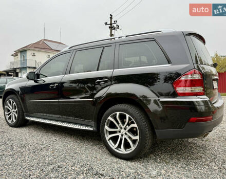 Чорний Мерседес ГЛ-Клас, об'ємом двигуна 4.66 л та пробігом 205 тис. км за 17000 $, фото 1 на Automoto.ua