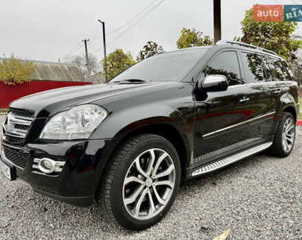 Чорний Мерседес ГЛ-Клас, об'ємом двигуна 4.66 л та пробігом 205 тис. км за 17000 $, фото 2 на Automoto.ua