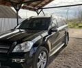 Черный Мерседес ГЛ-класс, объемом двигателя 5.46 л и пробегом 335 тыс. км за 13500 $, фото 2 на Automoto.ua