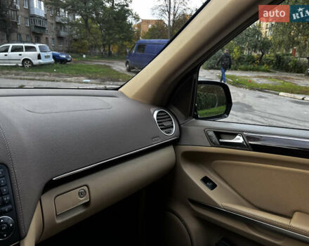 Черный Мерседес ГЛ-класс, объемом двигателя 2.99 л и пробегом 112 тыс. км за 19500 $, фото 14 на Automoto.ua