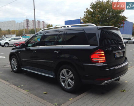 Черный Мерседес ГЛ-класс, объемом двигателя 2.99 л и пробегом 204 тыс. км за 14998 $, фото 11 на Automoto.ua