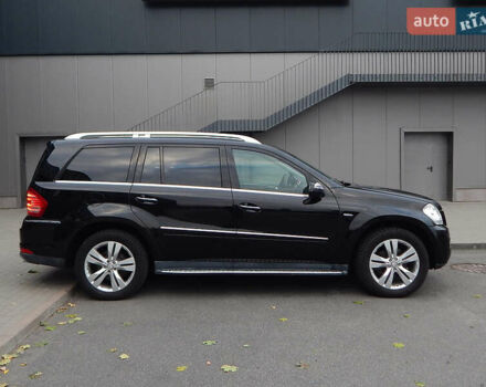 Черный Мерседес ГЛ-класс, объемом двигателя 2.99 л и пробегом 204 тыс. км за 14998 $, фото 5 на Automoto.ua