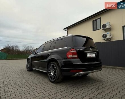 Черный Мерседес ГЛ-класс, объемом двигателя 5.46 л и пробегом 246 тыс. км за 14900 $, фото 12 на Automoto.ua