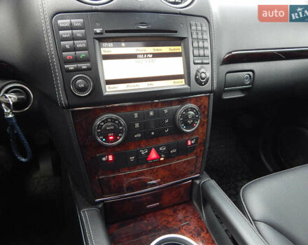 Черный Мерседес ГЛ-класс, объемом двигателя 2.99 л и пробегом 204 тыс. км за 14998 $, фото 25 на Automoto.ua