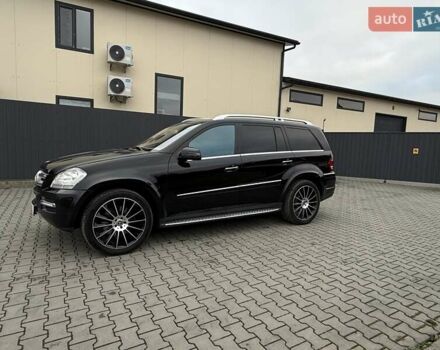 Черный Мерседес ГЛ-класс, объемом двигателя 5.46 л и пробегом 246 тыс. км за 14900 $, фото 9 на Automoto.ua