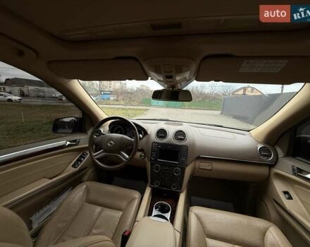 Черный Мерседес ГЛ-класс, объемом двигателя 5.46 л и пробегом 246 тыс. км за 14900 $, фото 27 на Automoto.ua