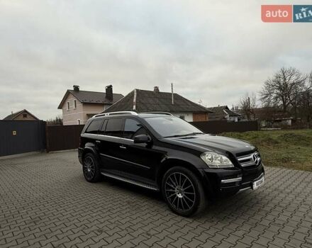 Черный Мерседес ГЛ-класс, объемом двигателя 5.46 л и пробегом 246 тыс. км за 14900 $, фото 18 на Automoto.ua