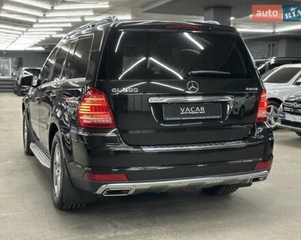 Черный Мерседес ГЛ-класс, объемом двигателя 5.46 л и пробегом 205 тыс. км за 16500 $, фото 5 на Automoto.ua