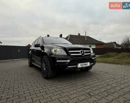 Черный Мерседес ГЛ-класс, объемом двигателя 5.46 л и пробегом 246 тыс. км за 14900 $, фото 19 на Automoto.ua