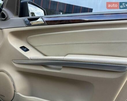 Черный Мерседес ГЛ-класс, объемом двигателя 5.46 л и пробегом 209 тыс. км за 19600 $, фото 4 на Automoto.ua