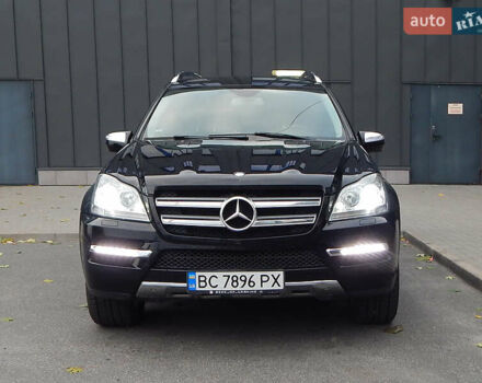 Черный Мерседес ГЛ-класс, объемом двигателя 2.99 л и пробегом 204 тыс. км за 14998 $, фото 1 на Automoto.ua