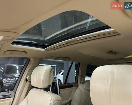 Черный Мерседес ГЛ-класс, объемом двигателя 5.46 л и пробегом 205 тыс. км за 16500 $, фото 16 на Automoto.ua