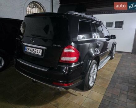Чорний Мерседес ГЛ-Клас, об'ємом двигуна 5.5 л та пробігом 196 тис. км за 17000 $, фото 1 на Automoto.ua