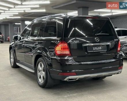 Черный Мерседес ГЛ-класс, объемом двигателя 5.46 л и пробегом 205 тыс. км за 16500 $, фото 4 на Automoto.ua