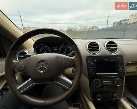 Черный Мерседес ГЛ-класс, объемом двигателя 5.46 л и пробегом 246 тыс. км за 14900 $, фото 38 на Automoto.ua