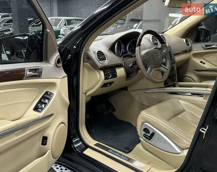 Черный Мерседес ГЛ-класс, объемом двигателя 5.46 л и пробегом 205 тыс. км за 16500 $, фото 13 на Automoto.ua