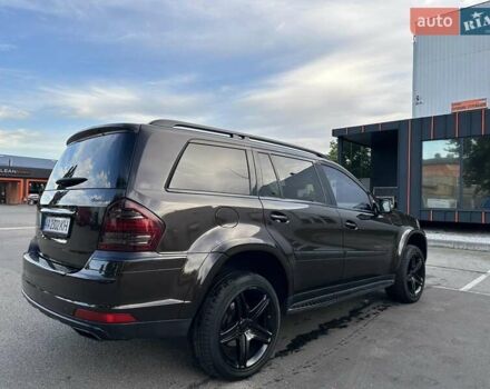 Черный Мерседес ГЛ-класс, объемом двигателя 5.46 л и пробегом 209 тыс. км за 19600 $, фото 17 на Automoto.ua