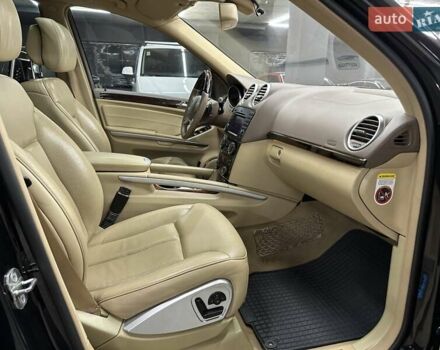 Черный Мерседес ГЛ-класс, объемом двигателя 5.46 л и пробегом 205 тыс. км за 16500 $, фото 32 на Automoto.ua