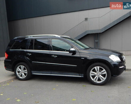 Черный Мерседес ГЛ-класс, объемом двигателя 2.99 л и пробегом 204 тыс. км за 14998 $, фото 4 на Automoto.ua