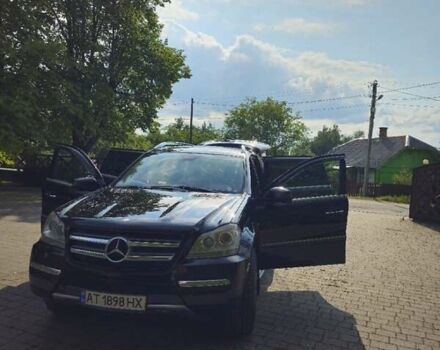 Мерседес ГЛ-Клас 2010 у Калуше на Automoto.ua Чорний Мерседес ГЛ-Клас, об'ємом двигуна 3 л та пробігом 320 тис. км за 15300 $, фото 6 на Automoto.ua