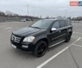 Черный Мерседес ГЛ-класс, объемом двигателя 5.46 л и пробегом 195 тыс. км за 15500 $, фото 2 на Automoto.ua