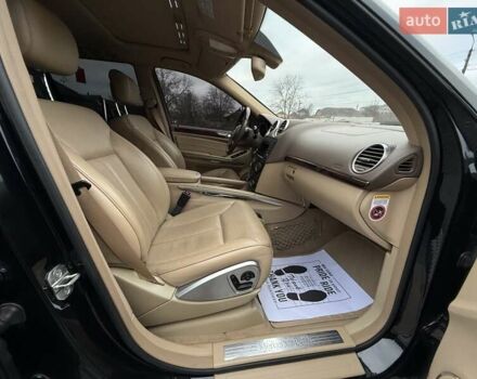 Черный Мерседес ГЛ-класс, объемом двигателя 5.46 л и пробегом 246 тыс. км за 14900 $, фото 22 на Automoto.ua