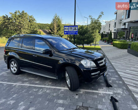 Чорний Мерседес ГЛ-Клас, об'ємом двигуна 5.46 л та пробігом 284 тис. км за 25000 $, фото 5 на Automoto.ua