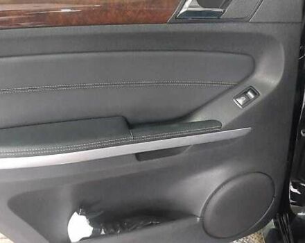 Черный Мерседес ГЛ-класс, объемом двигателя 2.99 л и пробегом 60 тыс. км за 12500 $, фото 12 на Automoto.ua