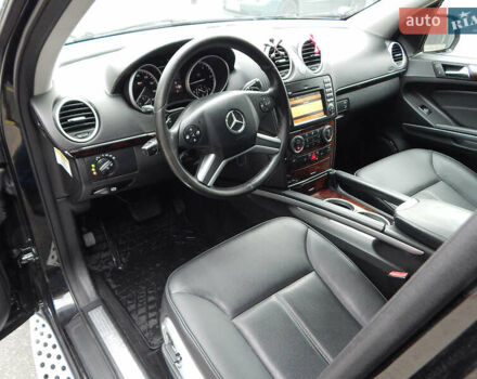 Черный Мерседес ГЛ-класс, объемом двигателя 2.99 л и пробегом 204 тыс. км за 14998 $, фото 19 на Automoto.ua