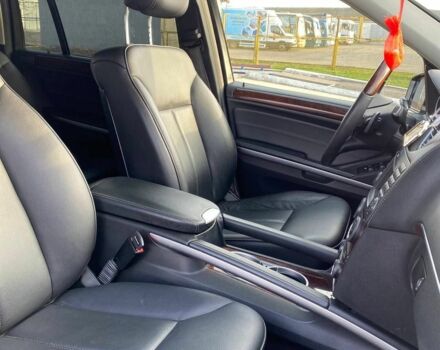 Черный Мерседес ГЛ-класс, объемом двигателя 3 л и пробегом 190 тыс. км за 25000 $, фото 13 на Automoto.ua